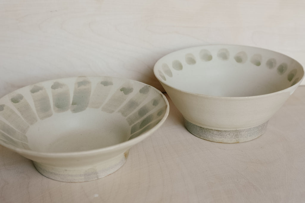 KO bowl with wide stripes