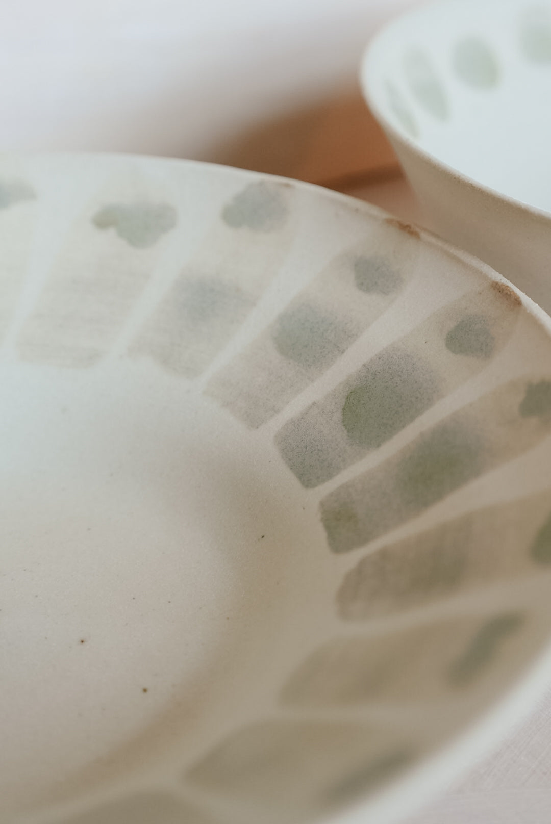 KO bowl with wide stripes