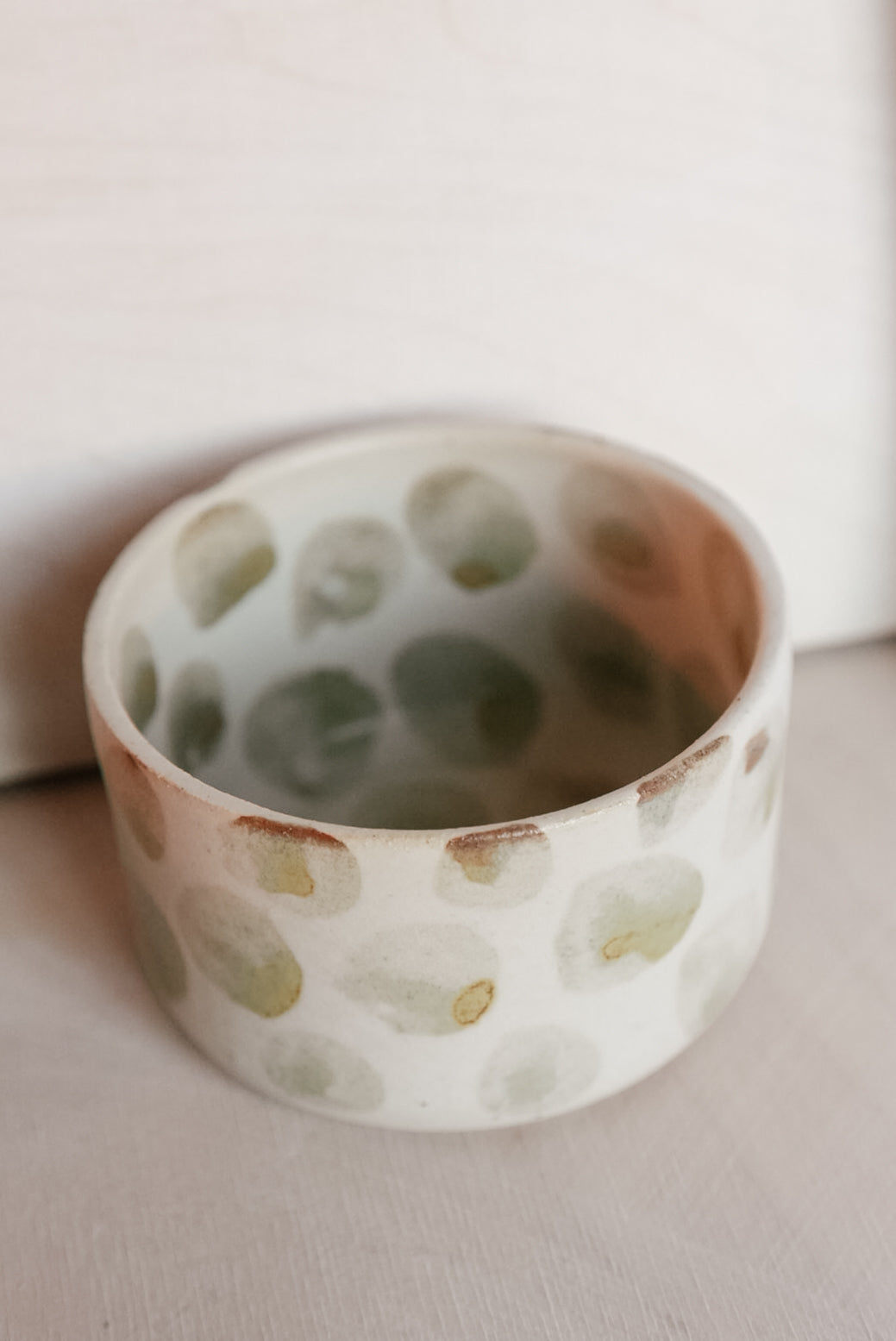 KO cup with dots