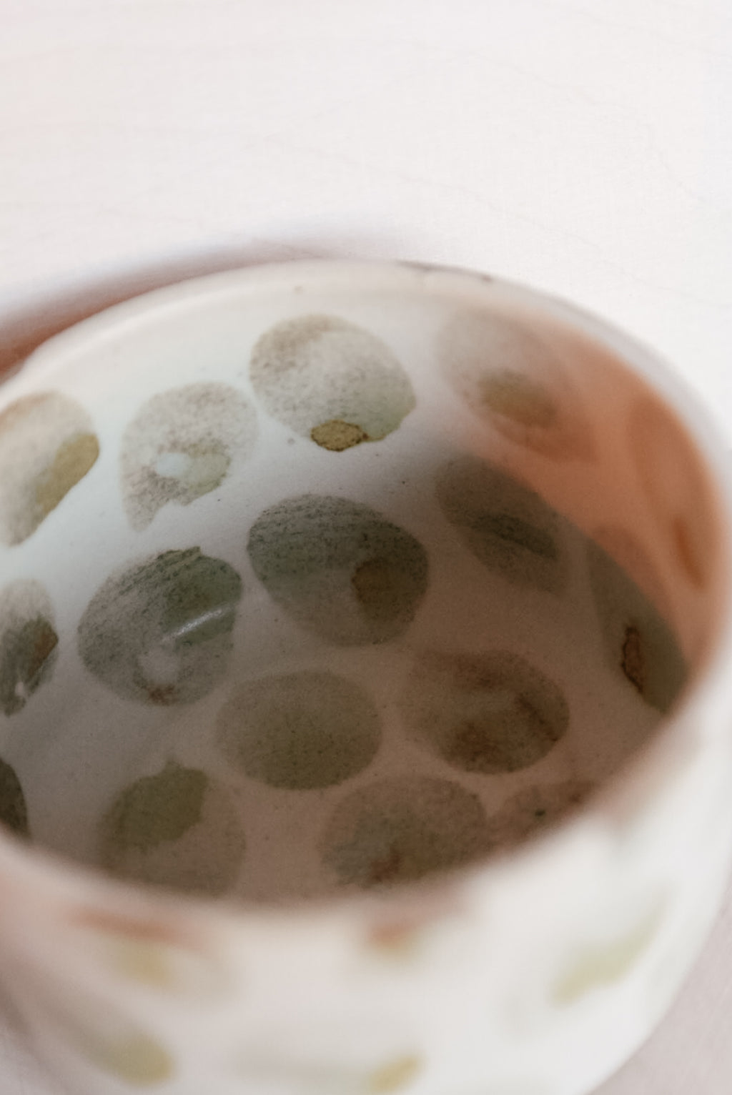 KO cup with dots