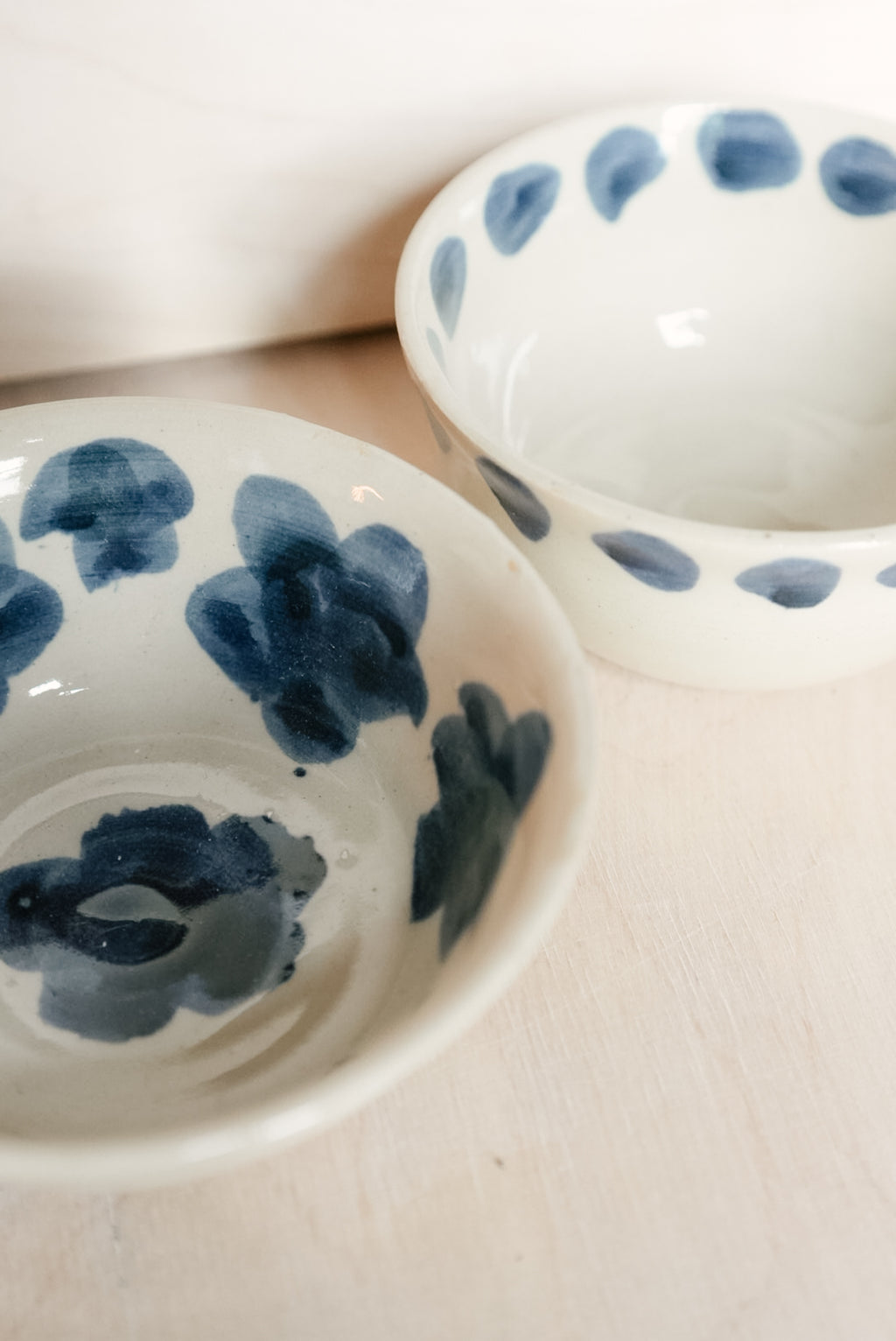 HI bowl with dots