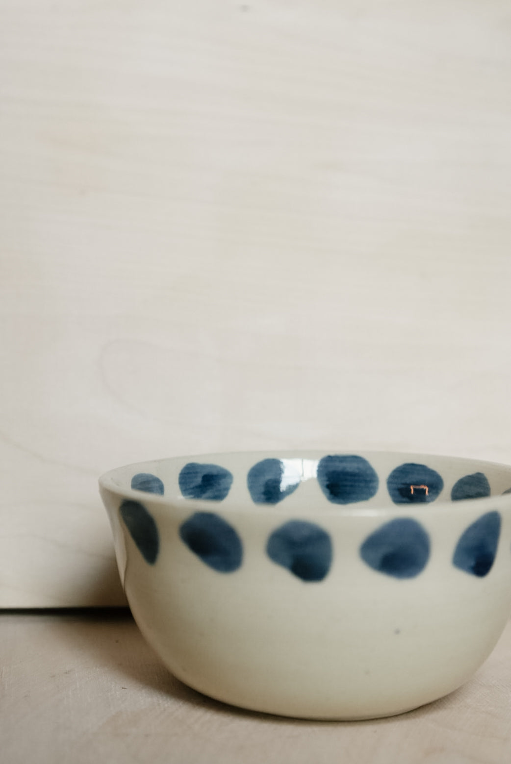 HI bowl with dots