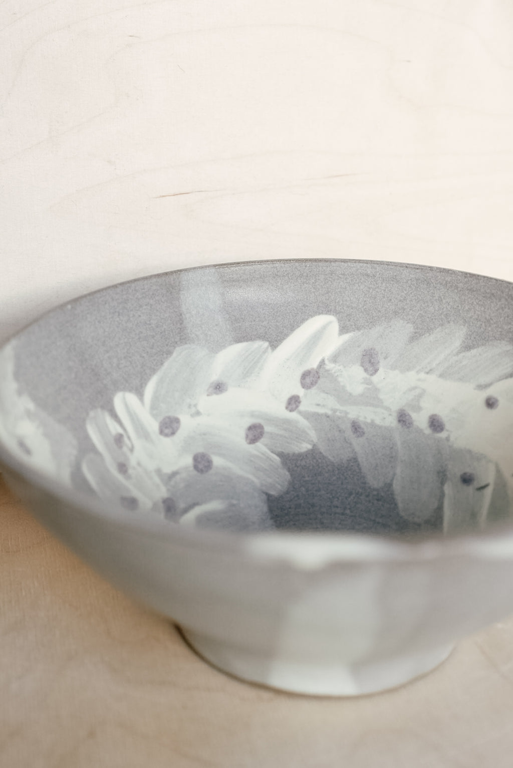 YO bowl with a vine plant