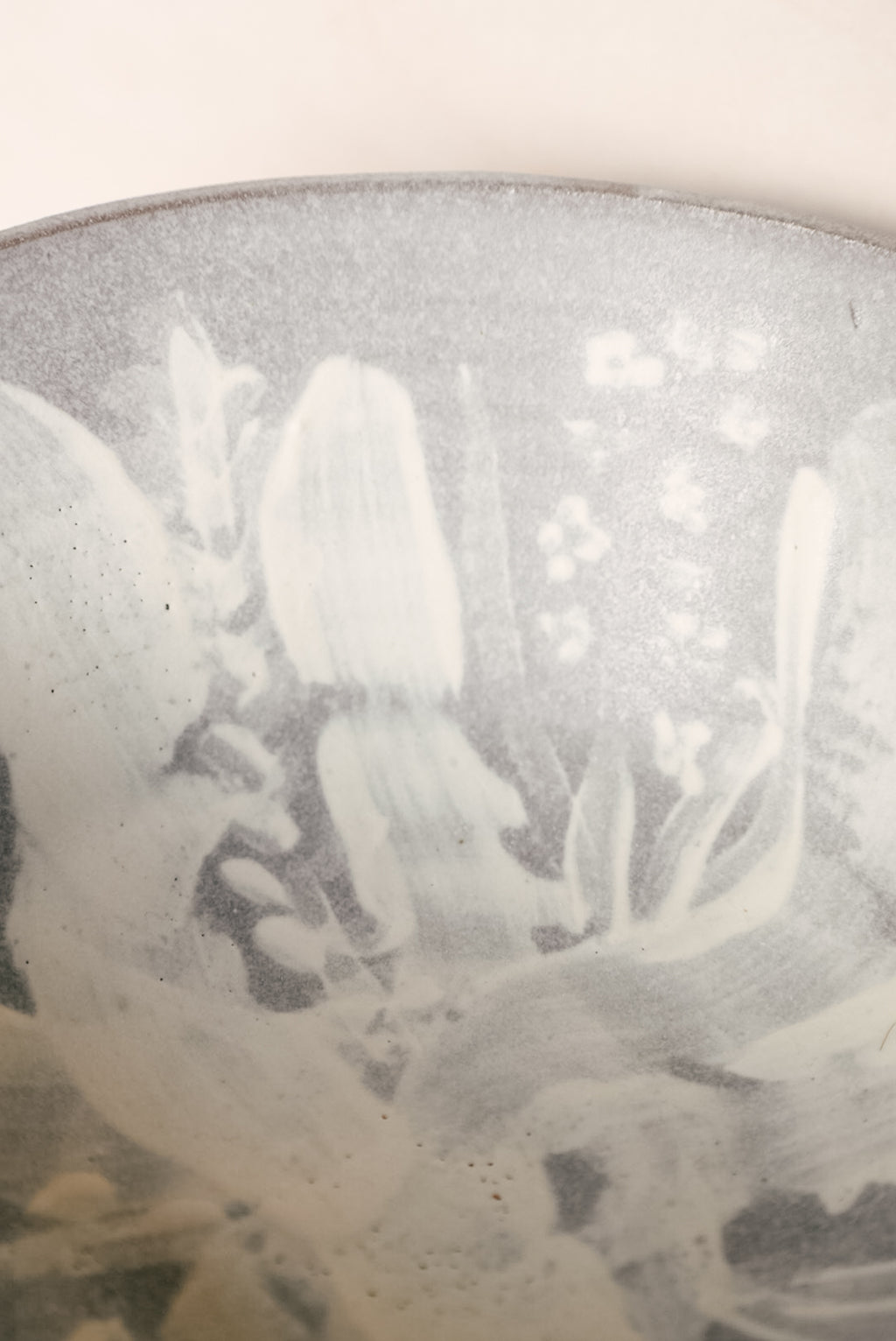 YO bowl with a bouquet
