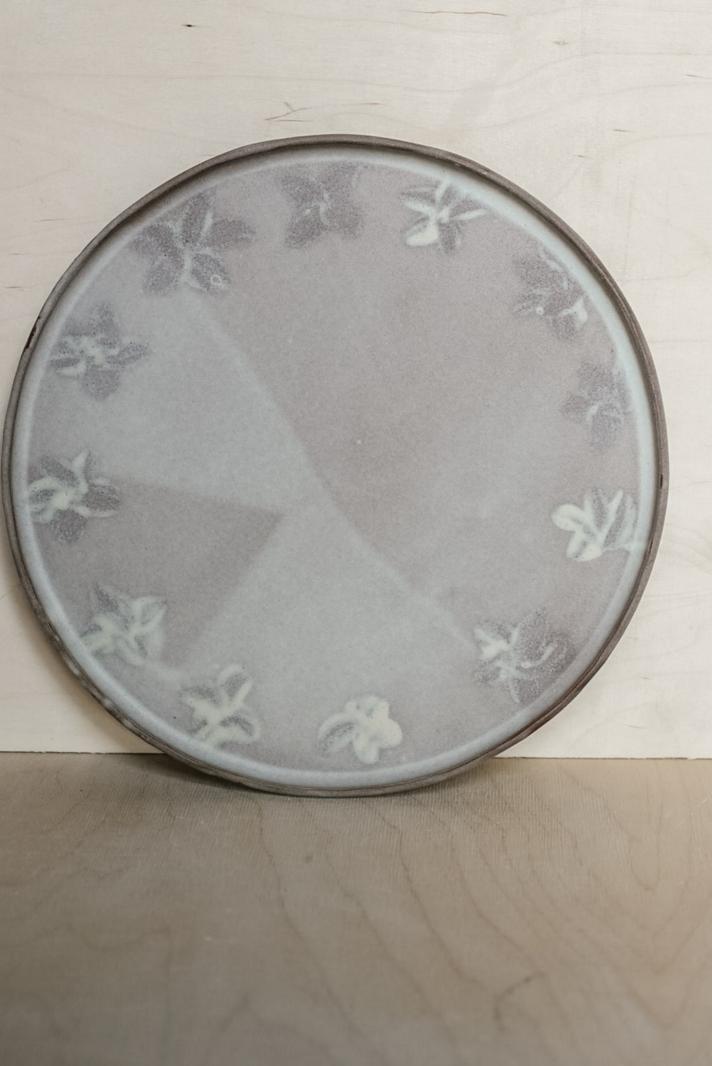 YO illustrated plate