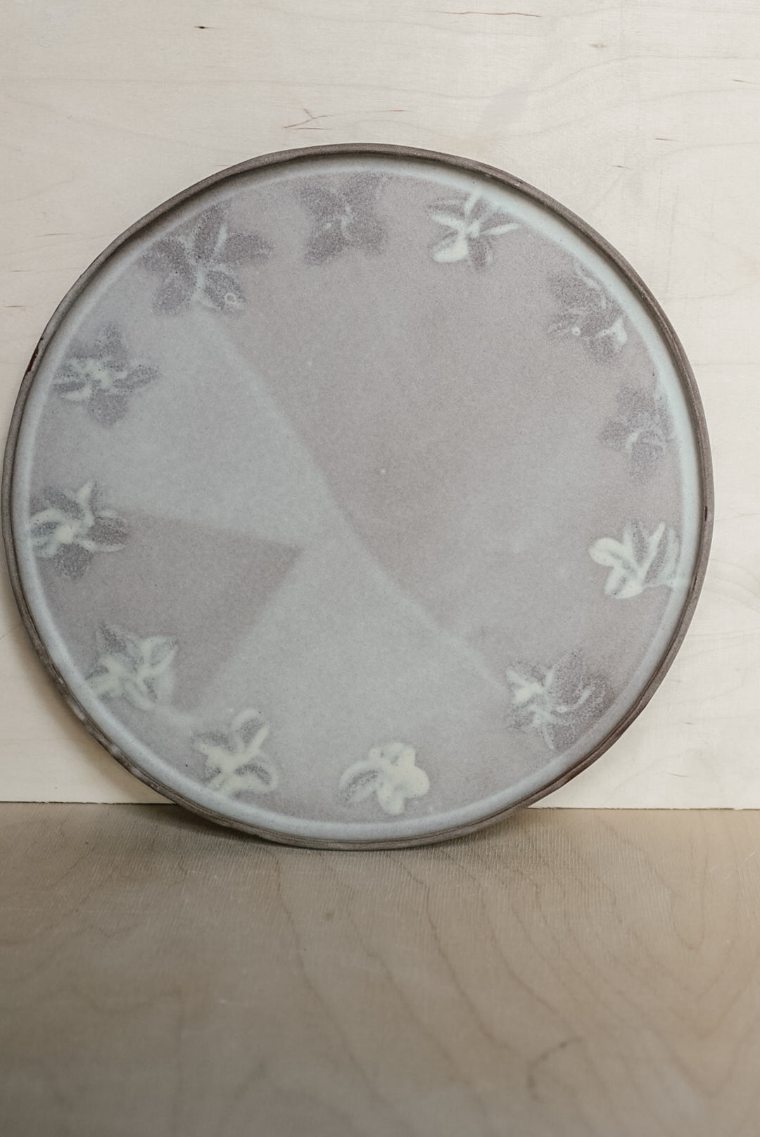 YO illustrated plate